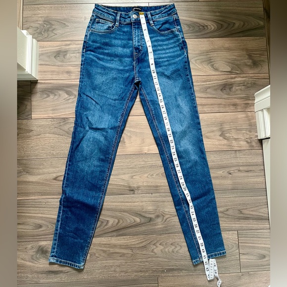 Frank & Oak High-Waisted Denim Jeans - Picture 6 of 8